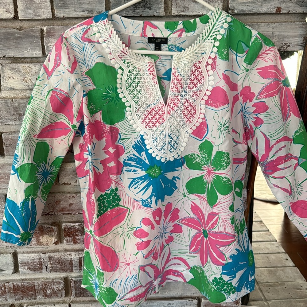 Talbots top, floral, MP, 3/4 sleeve, like new!